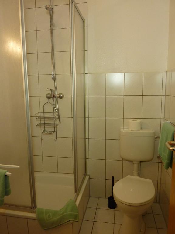 Dithmarscher Haus Marne  Szoba fotó